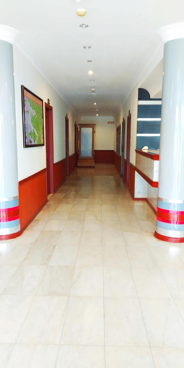 Paradise Hotel Tanjung Pinang Kültér fotó
