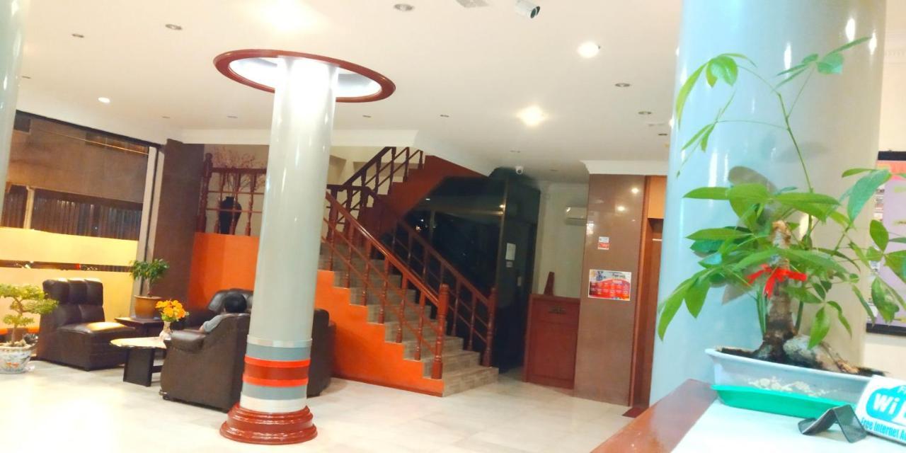 Paradise Hotel Tanjung Pinang Kültér fotó